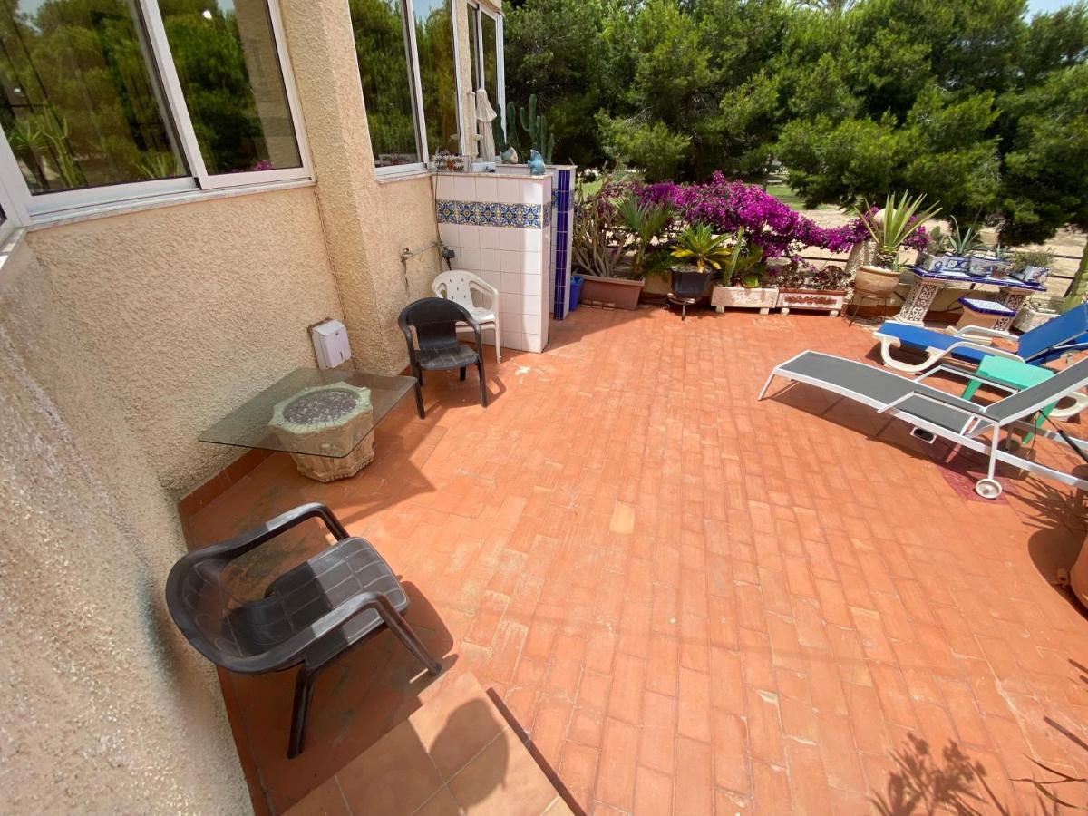 Orihuela Costa 3 Bdr Condo On La Zenia Beach With Patio Exteriér fotografie